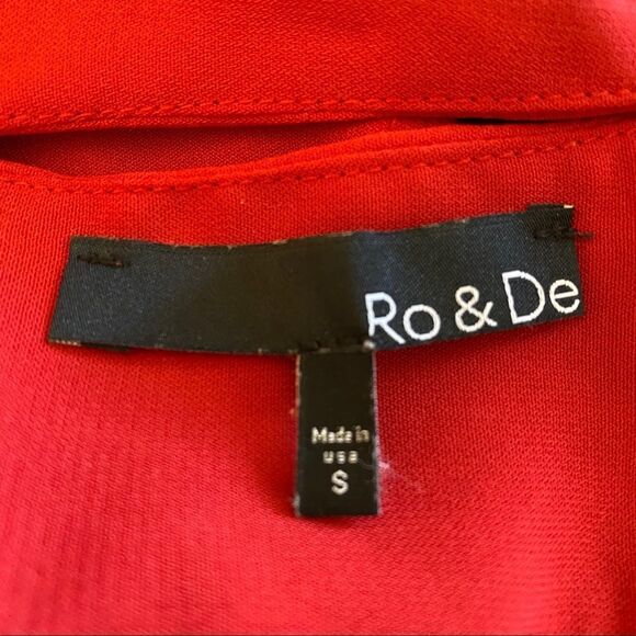 Ro & De Red Blouse Size Small - Picture 3 of 3